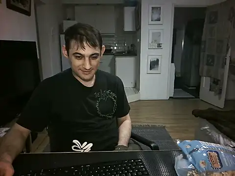 mihaimichael online show from June 18, 2026, 1:26 am