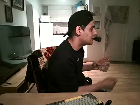 mihaimichael online show from August 8, 2026, 10:50 pm