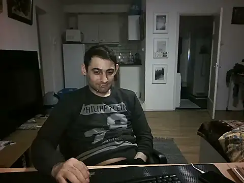 mihaimichael online show from June 17, 2026, 1:16 am