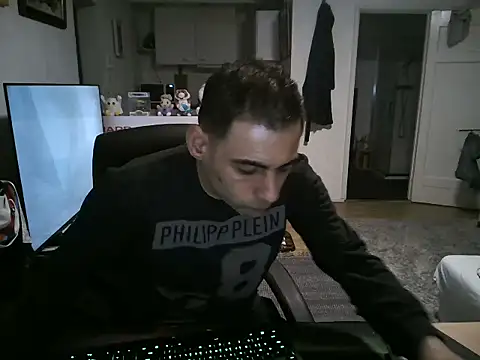 mihaimichael online show from March 22, 2025, 11:31 pm
