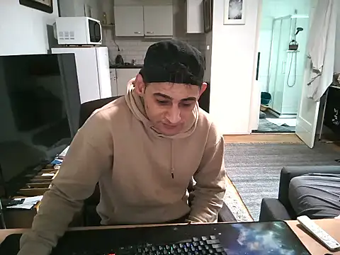 mihaimichael online show from September 25, 2025, 1:50 pm