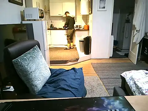 mihaimichael online show from September 25, 2025, 1:44 am