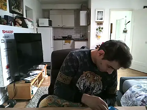 mihaimichael online show from December 22, 2025, 12:05 pm