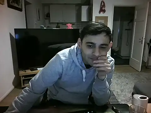 mihaimichael online show from March 15, 2025, 11:50 pm
