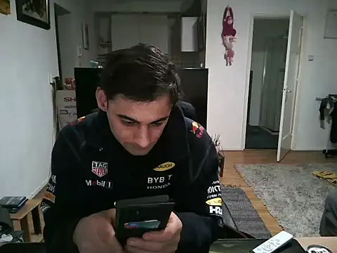mihaimichael online show from March 19, 2025, 5:41 am