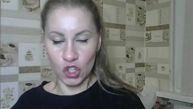 TherestlessKitty online show from December 6, 2024, 9:37 am
