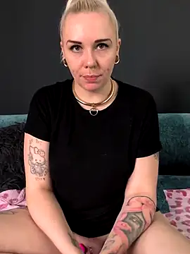 nora the strange online show from June 18, 2026, 10:42 am