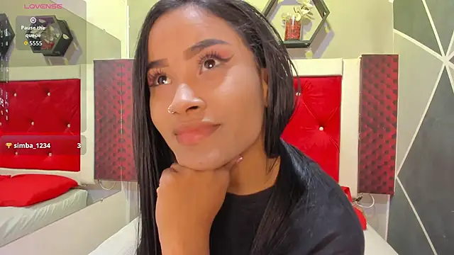 Karoll014 online show from November 27, 2025, 11:43 am