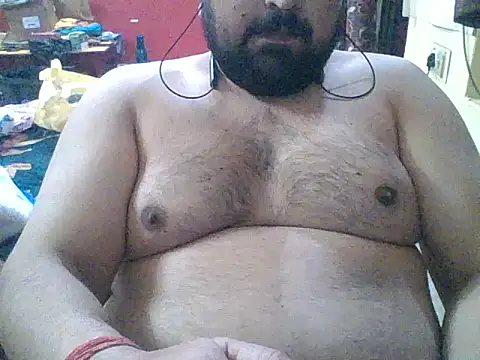 ARYANAVAILABLE online show from December 20, 2025, 9:39 pm