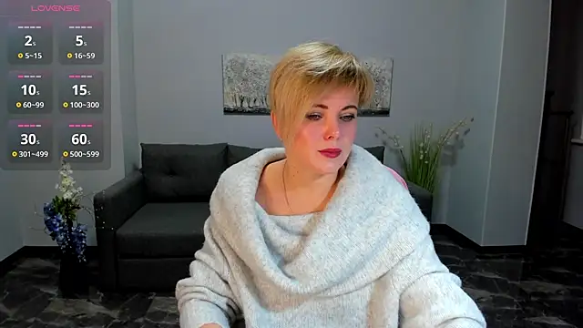 Snapshot of Julia_Wilsone chatting on January 17, 2026, 7:12 am Julia Wilsone online show from January 17, 2026, 7:12 am