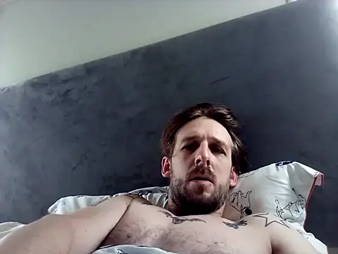 Snapshot of HungKing88 chatting on December 5, 2024, 9:22 am HungKing88 online show from December 5, 2024, 9:22 am