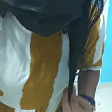 Snapshot of Telugu_Romanticteacher chatting on August 4, 2026, 5:01 am Telugu Romanticteacher online show from August 4, 2026, 5:01 am