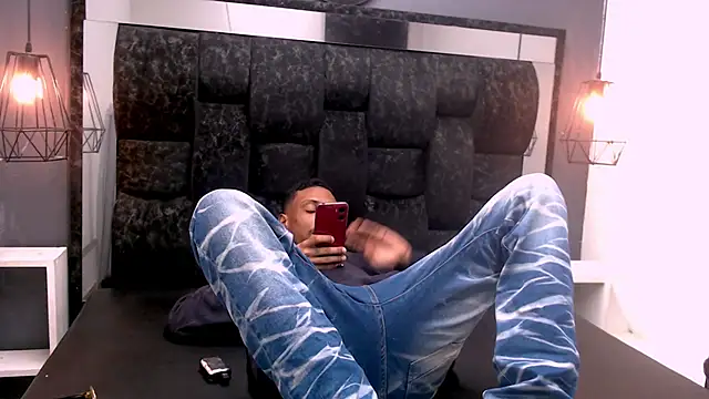 Jose Smoke online show from November 16, 2025, 2:05 am