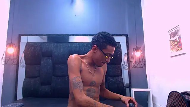 Jose Smoke online show from November 11, 2025, 3:12 am