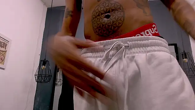 Jose Smoke online show from November 17, 2025, 2:48 am