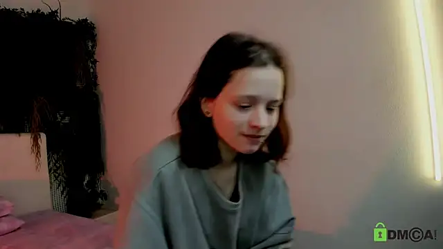 Snapshot of Alina_Mills chatting on November 30, 2025, 9:54 am Alina Mills online show from November 30, 2025, 9:54 am