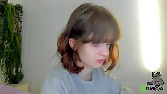 Snapshot of Alina_Mills chatting on November 12, 2025, 7:34 am Alina Mills online show from November 12, 2025, 7:34 am