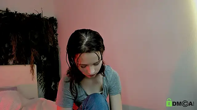 Snapshot of Alina_Mills chatting on December 1, 2025, 7:42 am Alina Mills online show from December 1, 2025, 7:42 am