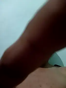 Rogersmit2 online show from January 11, 2026, 10:16 pm