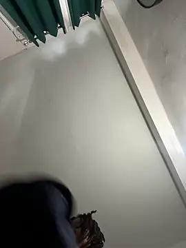 Snapshot of Goddess_Nafeesha chatting on February 22, 2026, 3:35 pm Goddess Nafeesha online show from February 22, 2026, 3:35 pm