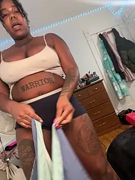 Snapshot of Goddess_Nafeesha chatting on February 2, 2026, 10:09 pm Goddess Nafeesha online show from February 2, 2026, 10:09 pm