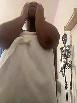 Snapshot of Goddess_Nafeesha chatting on February 14, 2026, 4:40 pm Goddess Nafeesha online show from February 14, 2026, 4:40 pm