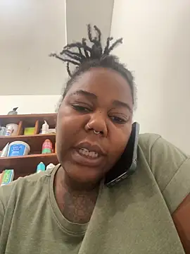 Goddess Nafeesha online show from November 5, 2025, 5:49 pm