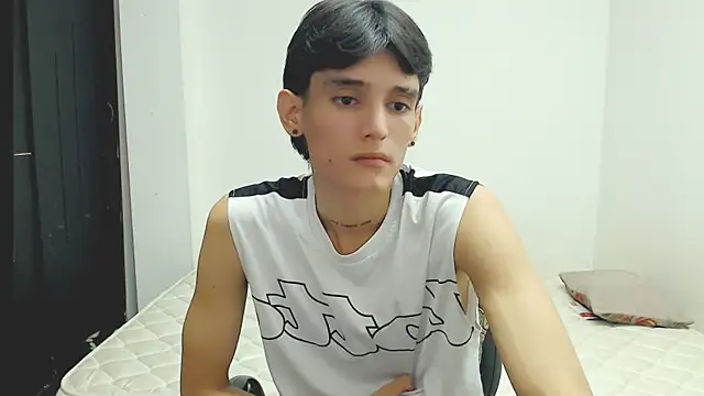 Snapshot of Curtis_Jones chatting on January 13, 2025, 9:31 pm Curtis Jones online show from January 13, 2025, 9:31 pm