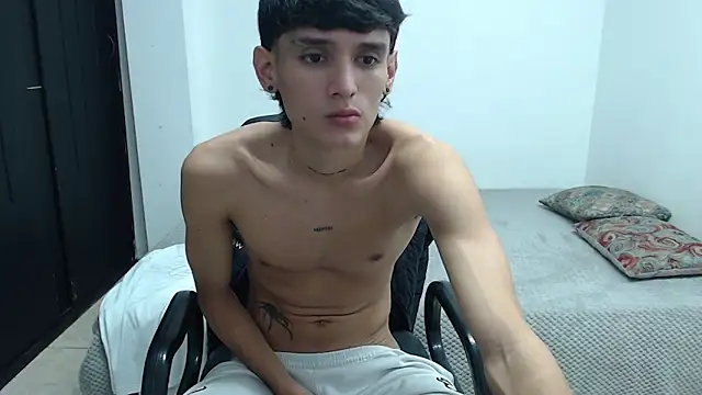 Snapshot of Curtis_Jones chatting on December 2, 2024, 9:34 pm Curtis Jones online show from December 2, 2024, 9:34 pm