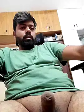 Hornie small Dick01 online show from September 26, 2025, 7:32 pm