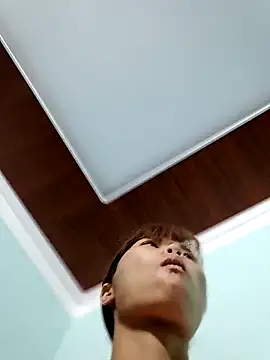 Lonalysexy online show from April 14, 2026, 2:11 pm