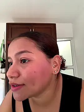 loly marce online show from January 6, 2026, 4:22 pm