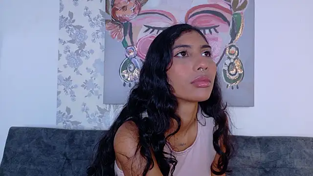 Snapshot of taty_miller chatting on February 26, 2026, 7:14 pm taty miller online show from February 26, 2026, 7:14 pm