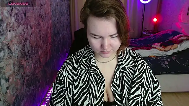 Snapshot of Jenny_Fox chatting on March 4, 2026, 4:09 am Jenny Fox online show from March 4, 2026, 4:09 am