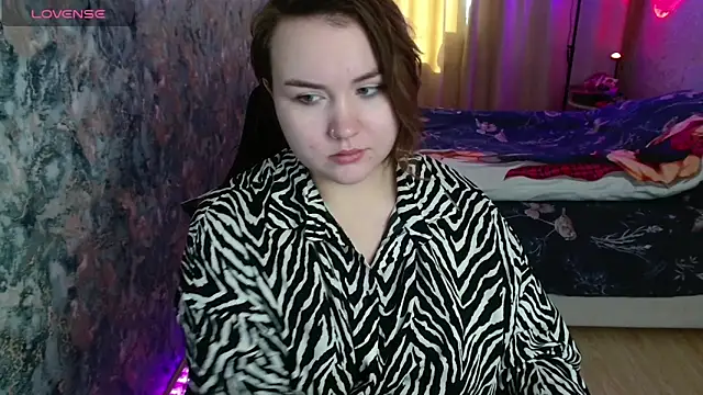 Snapshot of Jenny_Fox chatting on March 1, 2026, 4:45 am Jenny Fox online show from March 1, 2026, 4:45 am