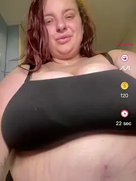 Snapshot of lairarose chatting on June 30, 2026, 3:39 am lairarose online show from June 30, 2026, 3:39 am