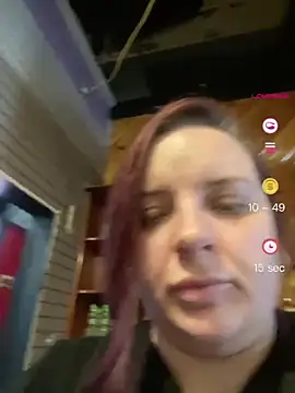 Snapshot of lairarose chatting on June 25, 2026, 7:41 pm lairarose online show from June 25, 2026, 7:41 pm
