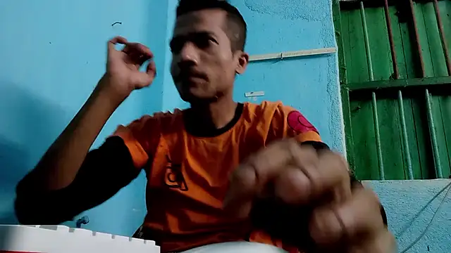 Alex Suman25 online show from September 28, 2025, 9:00 pm