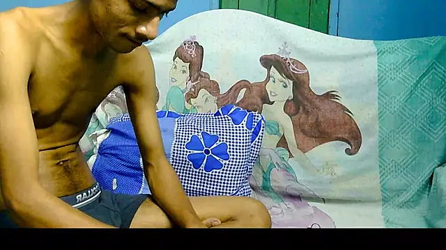 Alex Suman25 online show from March 19, 2025, 4:24 pm