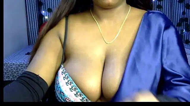 Snapshot of Radhika_Singhaniya chatting on February 12, 2025, 3:16 pm Radhika Singhaniya online show from February 12, 2025, 3:16 pm