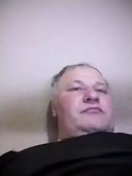 Grasul78 online show from November 17, 2025, 3:49 pm