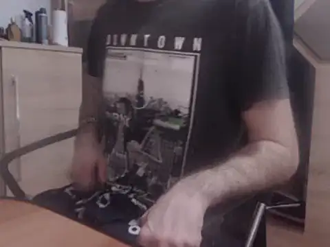 uncutguy01 online show from February 15, 2025, 2:44 pm