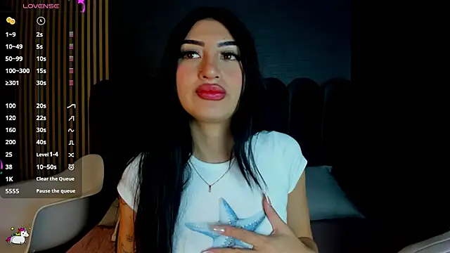 Nicolette ks  online show from February 6, 2026, 6:09 am