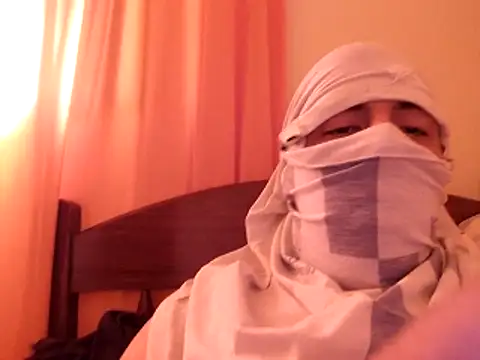 OrbitedRomance online show from November 16, 2025, 3:28 pm