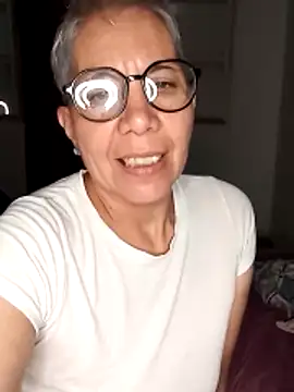 luz bella online show from December 26, 2024, 2:33 am