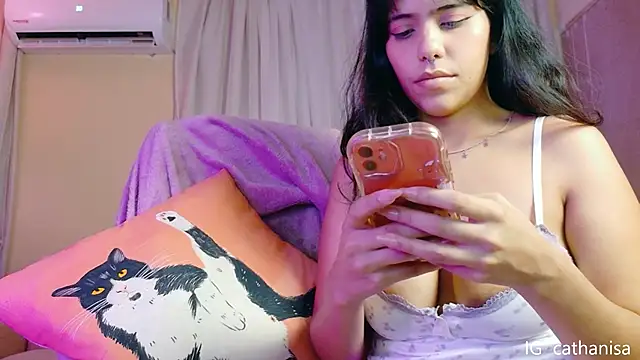 AllisonCatUwU online show from September 8, 2025, 5:12 pm