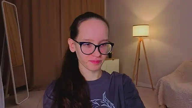 BettyBrowni online show from December 20, 2025, 4:10 pm