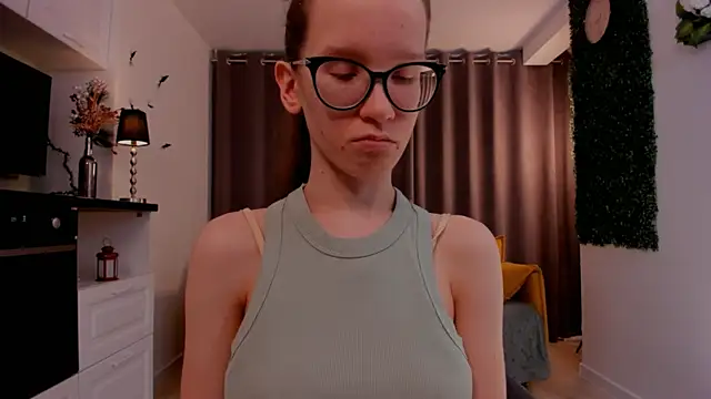 BettyBrowni online show from March 3, 2025, 1:28 am