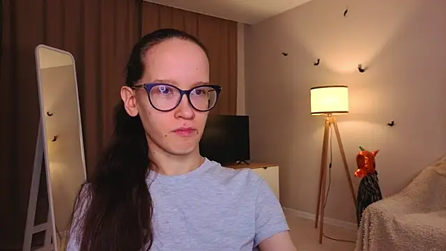 BettyBrowni online show from November 23, 2025, 4:06 pm