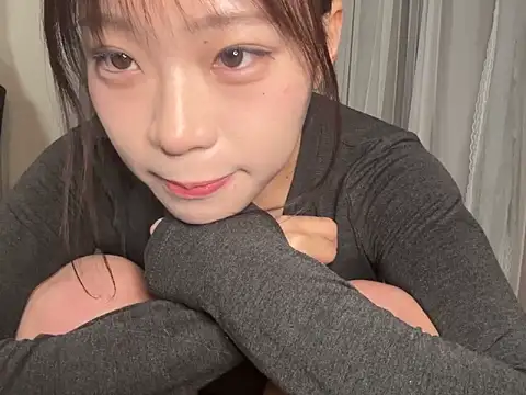 Riri  oo online show from February 12, 2025, 11:07 am